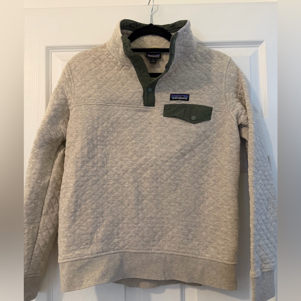 Patagonia Women’s Quilted Zip-Up Sweater